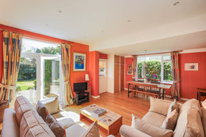 Photo 5- click for photo gallery